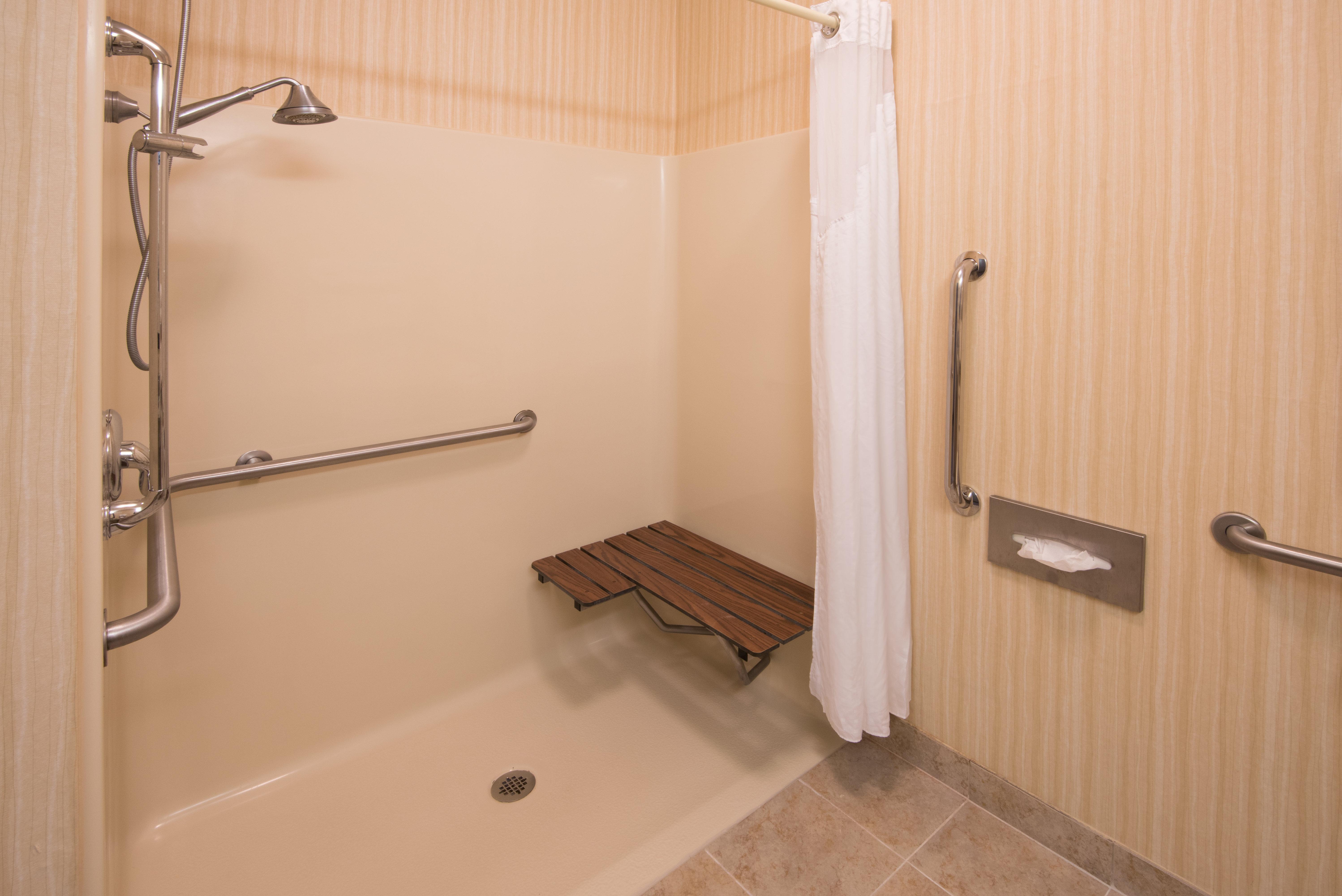 Holiday Inn Express Hotel & Suites Wauseon By Ihg Exterior photo