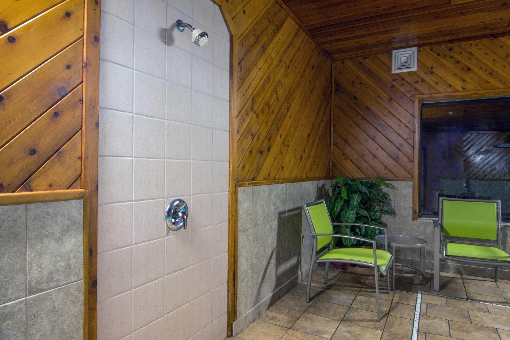 Holiday Inn Express Hotel & Suites Wauseon By Ihg Exterior photo